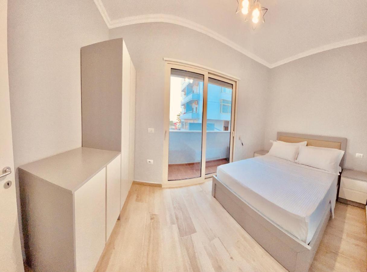 Flors Apartments Durrës Buitenkant foto