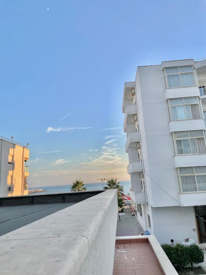 Flors Apartments Durrës Buitenkant foto