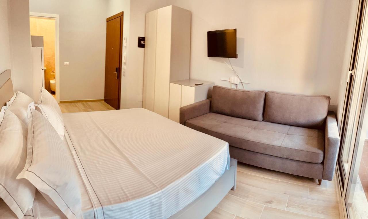 Flors Apartments Durrës Buitenkant foto