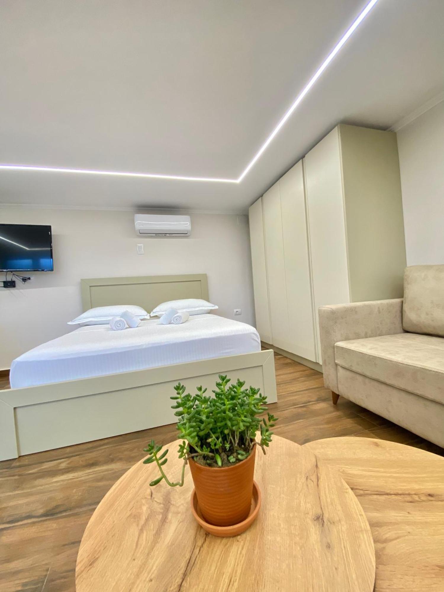 Flors Apartments Durrës Buitenkant foto