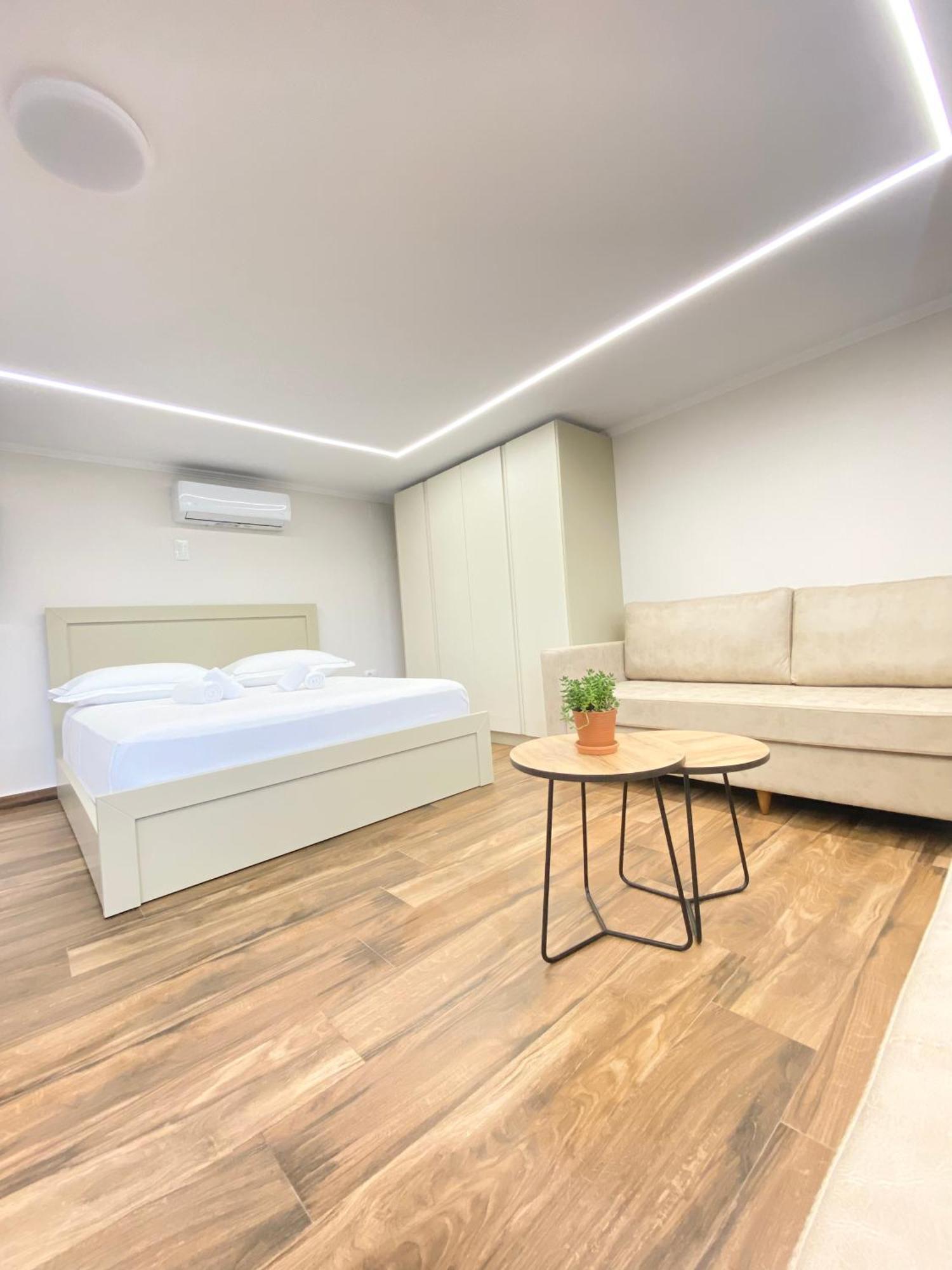 Flors Apartments Durrës Buitenkant foto