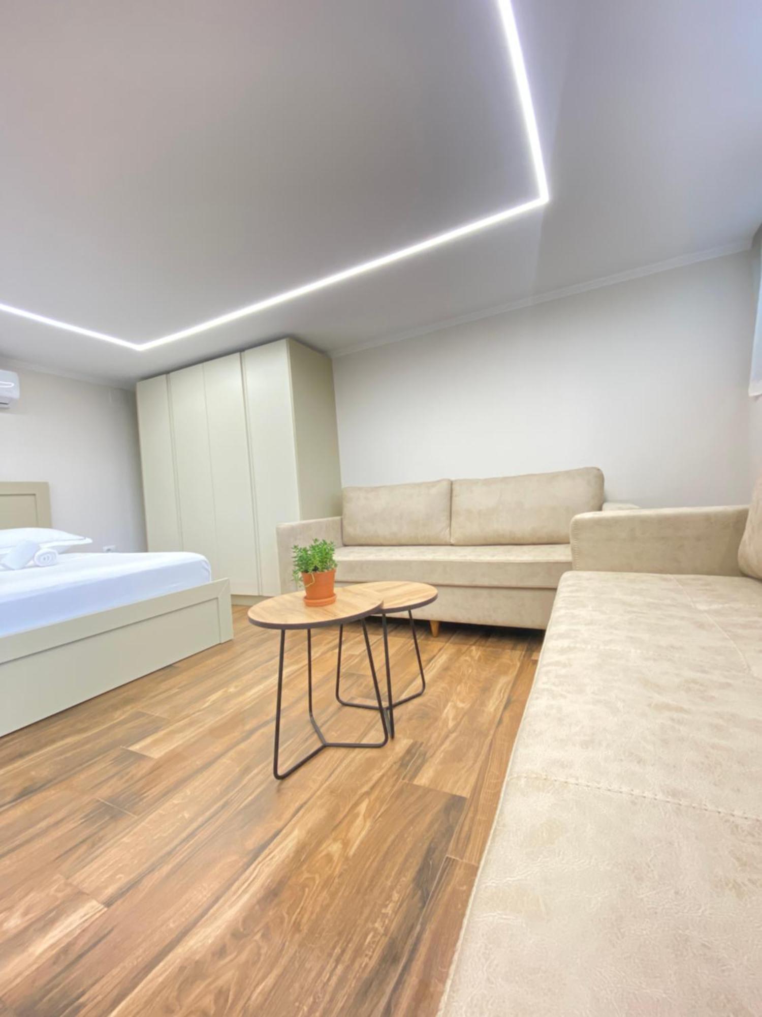 Flors Apartments Durrës Buitenkant foto