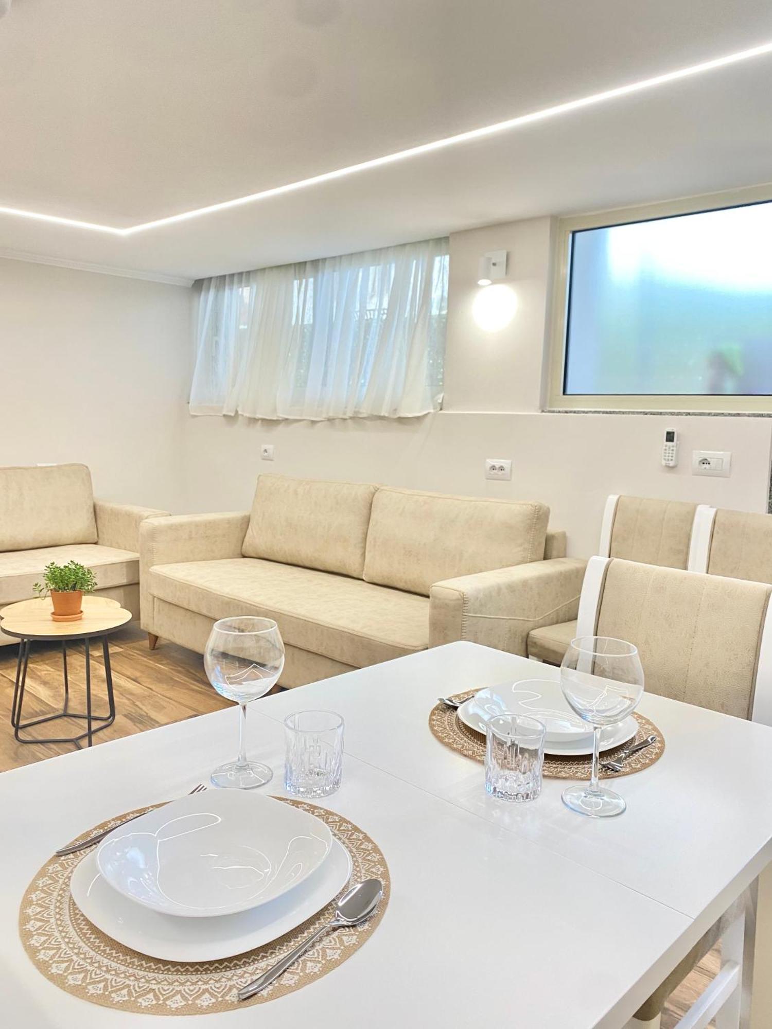 Flors Apartments Durrës Buitenkant foto