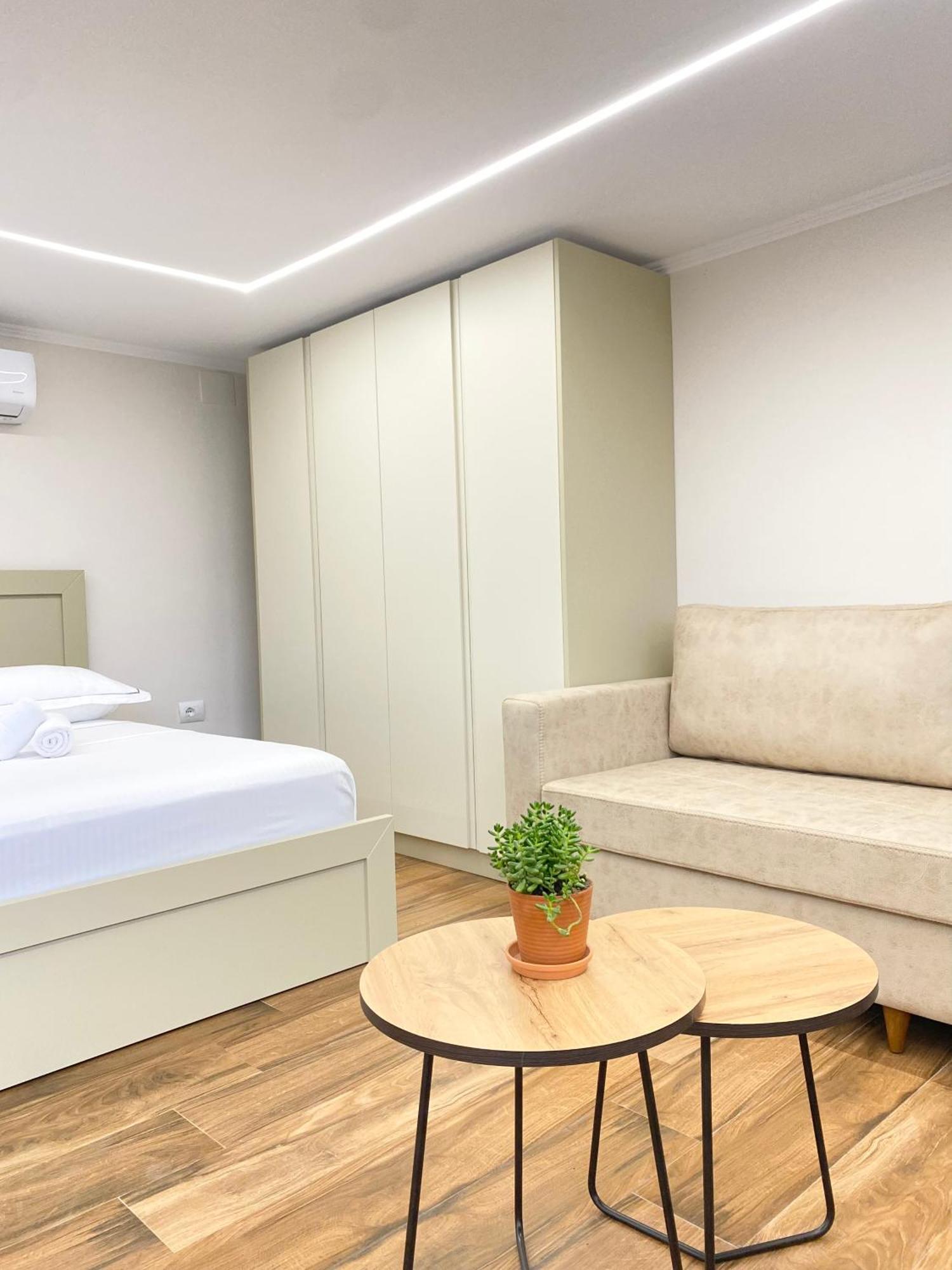 Flors Apartments Durrës Buitenkant foto